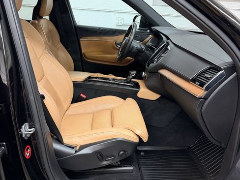 Used 2018 Volvo XC90 T6 Inscription w/ Convenience Package image 33