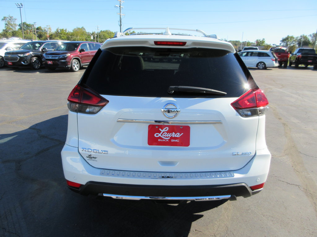 Used 2020 Nissan Rogue SL w/ Premium Package AWD/4WD image 6