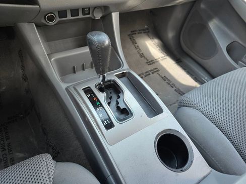 Used 2011 Toyota Tacoma PreRunner w/ TRD Sport Pkg RWD image 33