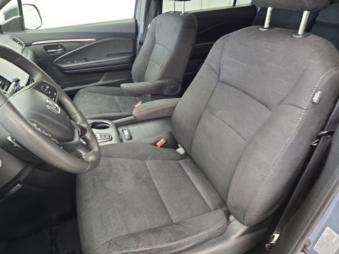 Certified 2022 Honda Pilot Sport image 15