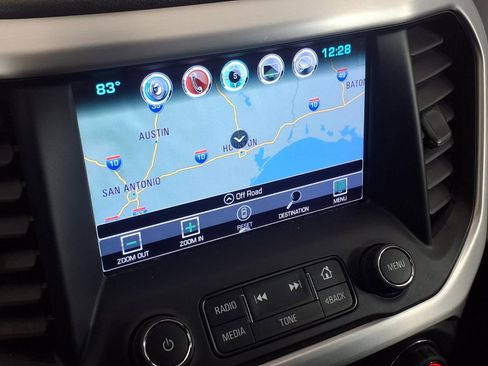 Used 2019 GMC Acadia SLT w/ LPO, Floor Liner Package FWD image 18