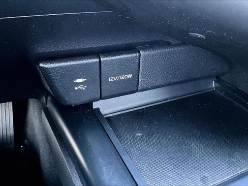 Used 2018 Toyota Camry XSE w/ Protection Package (Q2) image 32