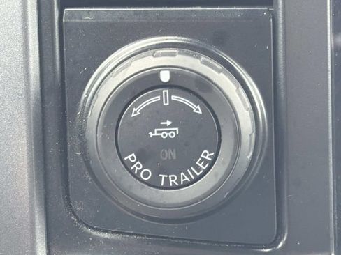 Certified 2024 Ford F150 Lariat AWD/4WD image 31