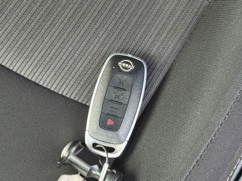 Used 2025 Nissan Sentra SV image 20