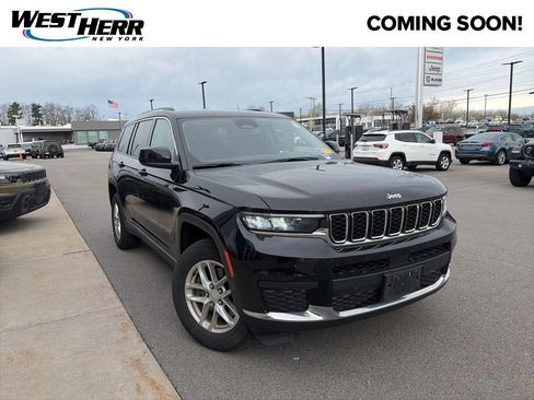 Used 2024 Jeep Grand Cherokee L Laredo AWD/4WD image 1