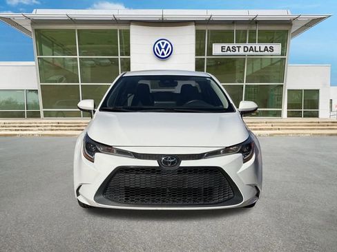 Used 2022 Toyota Corolla LE image 5