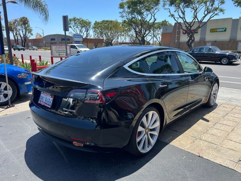 Used 2019 Tesla Model 3 Long Range AWD/4WD image 8