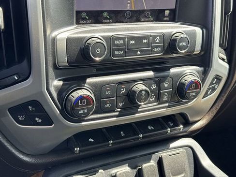 Used 2014 GMC Sierra 1500 SLT w/ Suspension Package, Off-Road image 20