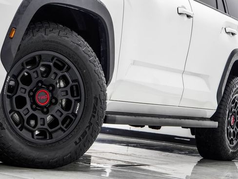 Used 2023 Toyota Sequoia TRD Pro AWD/4WD image 3