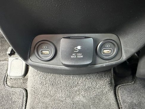 Used 2022 Hyundai Santa Fe Calligraphy AWD/4WD image 17