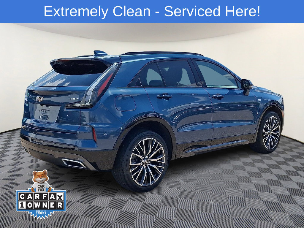 Used 2024 Cadillac XT4 Sport w/ Cold Weather Package AWD/4WD image 4