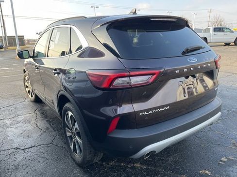 Used 2023 Ford Escape Platinum image 2
