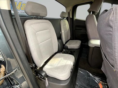 Used 2015 GMC Canyon 4x4 Extended Cab w/ Convenience Package image 28