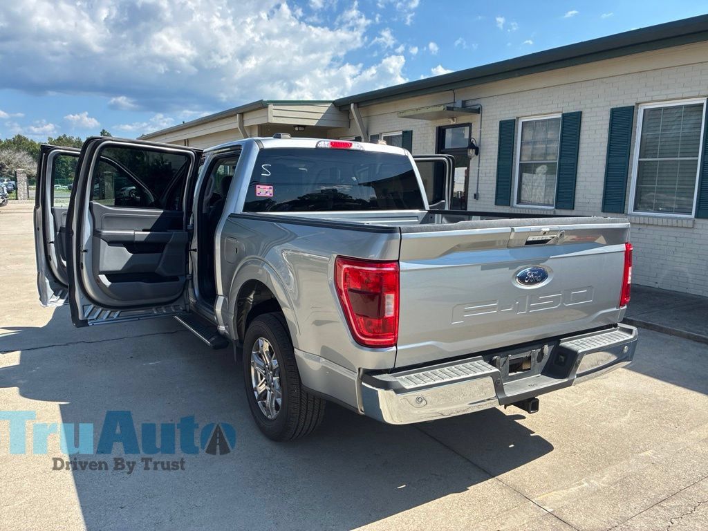Used 2023 Ford F150 XLT w/ Equipment Group 302A High RWD image 15