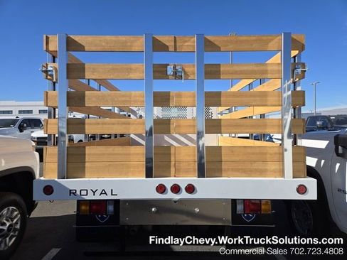 New 2024 Chevrolet Low Cab Forward RWD image 3