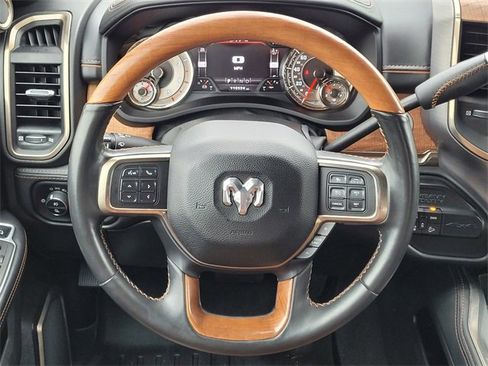 Used 2021 RAM 2500 Limited image 10