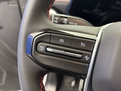 New 2026 Chevrolet Colorado Z71 image 15