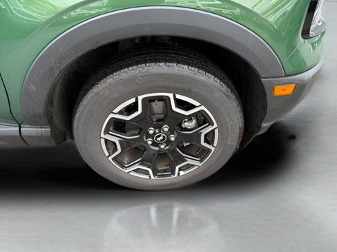 Certified 2025 Ford Bronco Sport Outer Banks w/ Outer Banks Tech Package+ AWD/4WD image 33