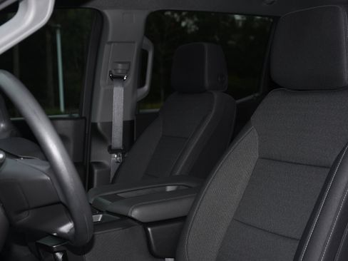 Used 2025 Chevrolet Silverado 1500 Custom Trail Boss image 11