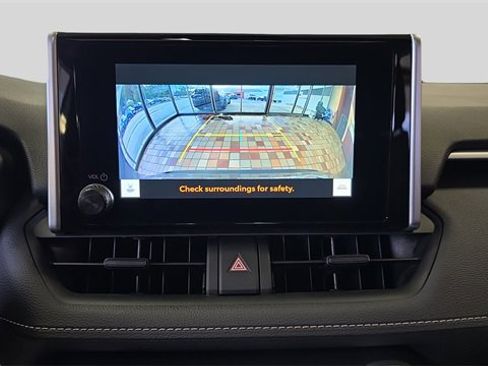 Used 2023 Toyota RAV4 XLE image 18