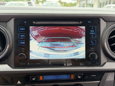Used 2017 Toyota Tacoma TRD Pro AWD/4WD image 22