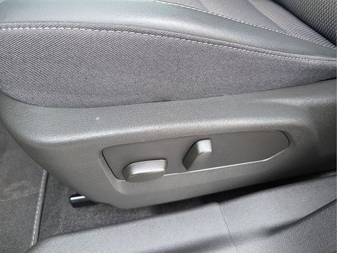 Used 2023 Buick Envision Preferred image 13