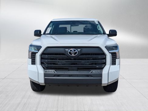 Used 2024 Toyota Tundra SR5 w/ SR5 Convenience Package AWD/4WD image 2