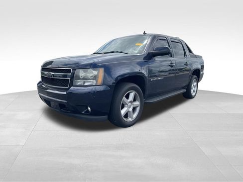 Used 2008 Chevrolet Avalanche LT AWD/4WD image 1