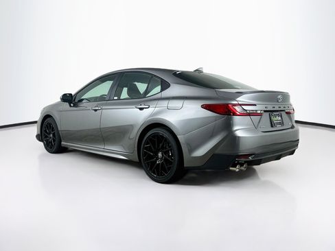 Used 2026 Toyota Camry SE w/ Convenience Package FWD image 5