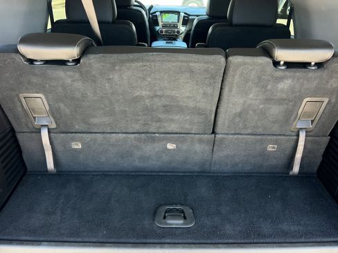 Used 2018 Chevrolet Tahoe LT RWD image 18