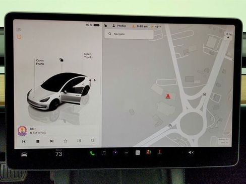 Used 2023 Tesla Model 3 Standard Range image 22