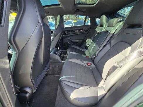 Used 2026 Porsche Panamera RWD image 16