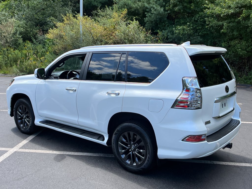 Used 2021 Lexus GX 460 Premium w/ Premium Package AWD/4WD image 3
