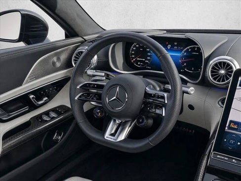 Used 2023 Mercedes-Benz SL 55 AMG 4MATIC image 23
