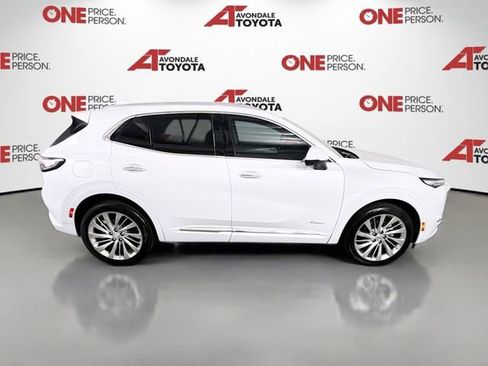 Used 2025 Buick Envision Avenir AWD/4WD image 8