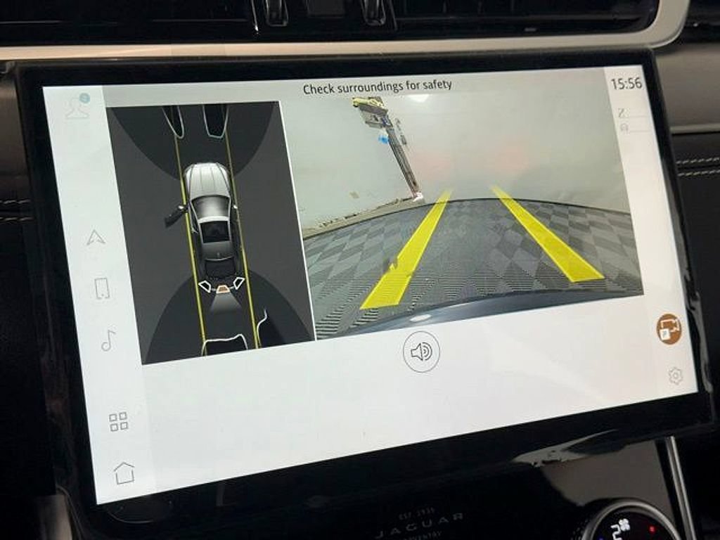 Certified 2024 Jaguar XF R-Dynamic SE AWD/4WD image 33