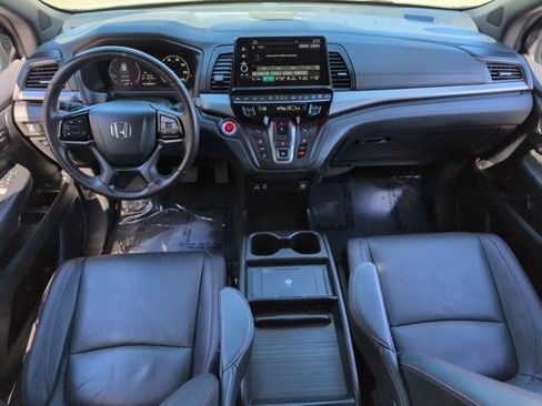 Used 2025 Honda Odyssey Sport-L image 25