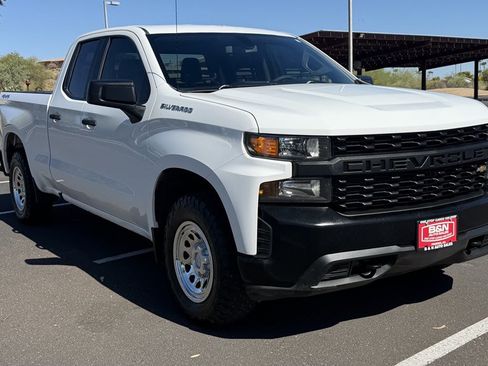 Used 2021 Chevrolet Silverado 1500 W/T w/ WT Value Package AWD/4WD image 7