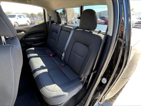 Used 2016 GMC Canyon SLE w/ SLE Convenience Package image 17