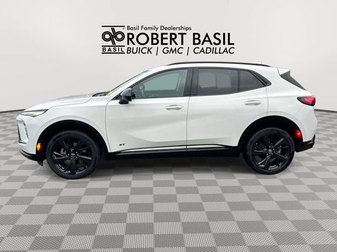Used 2024 Buick Envision Sport Touring AWD/4WD image 5