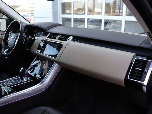 Used 2019 Land Rover Range Rover Sport Supercharged image 15