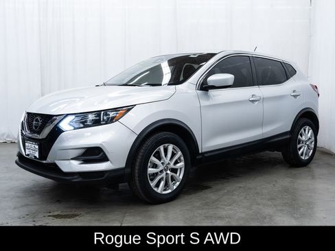 Used 2021 Nissan Rogue Sport S AWD/4WD image 3