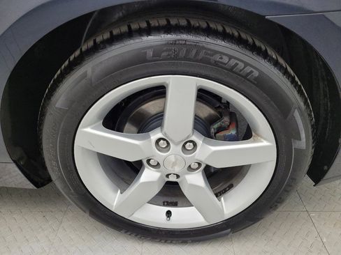 Used 2015 Chevrolet Camaro LT image 31