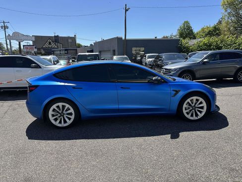 Used 2021 Tesla Model 3 Standard Range Plus RWD image 2