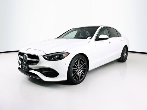 Used 2024 Mercedes-Benz C 300 Sedan image 3