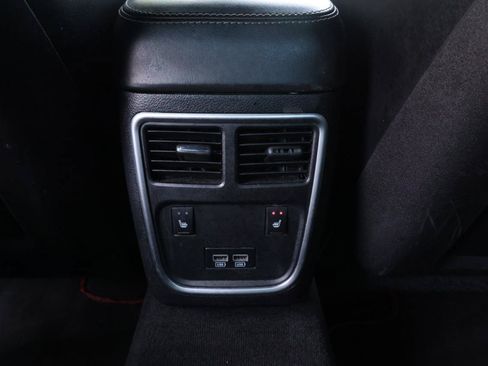 Used 2015 Dodge Charger R/T Scat Pack w/ Beats Audio Group RWD image 18