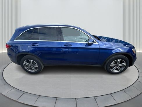 Used 2020 Mercedes-Benz GLC 300 4MATIC image 4
