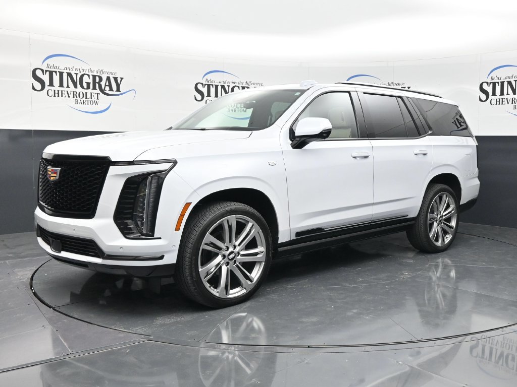 Used 2026 Cadillac Escalade Sport w/ Touring Package AWD/4WD image 4