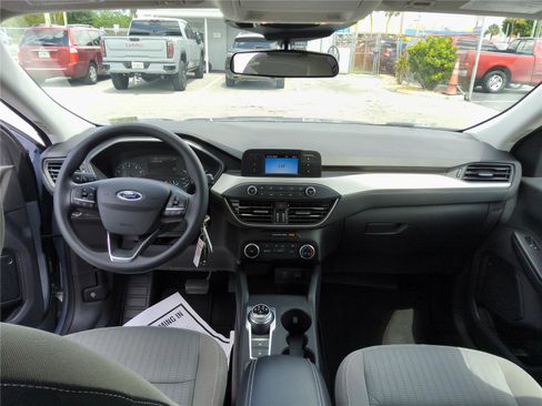 Certified 2022 Ford Escape S FWD image 25
