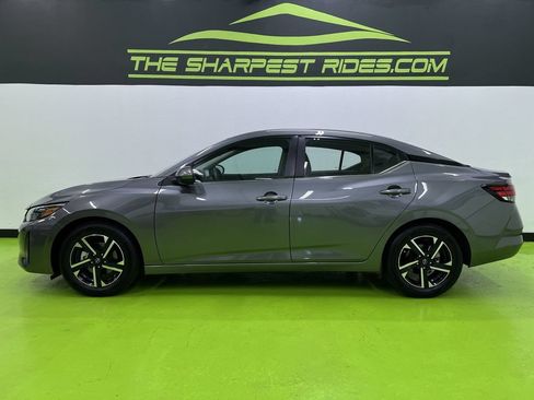 Used 2025 Nissan Sentra SV FWD image 6